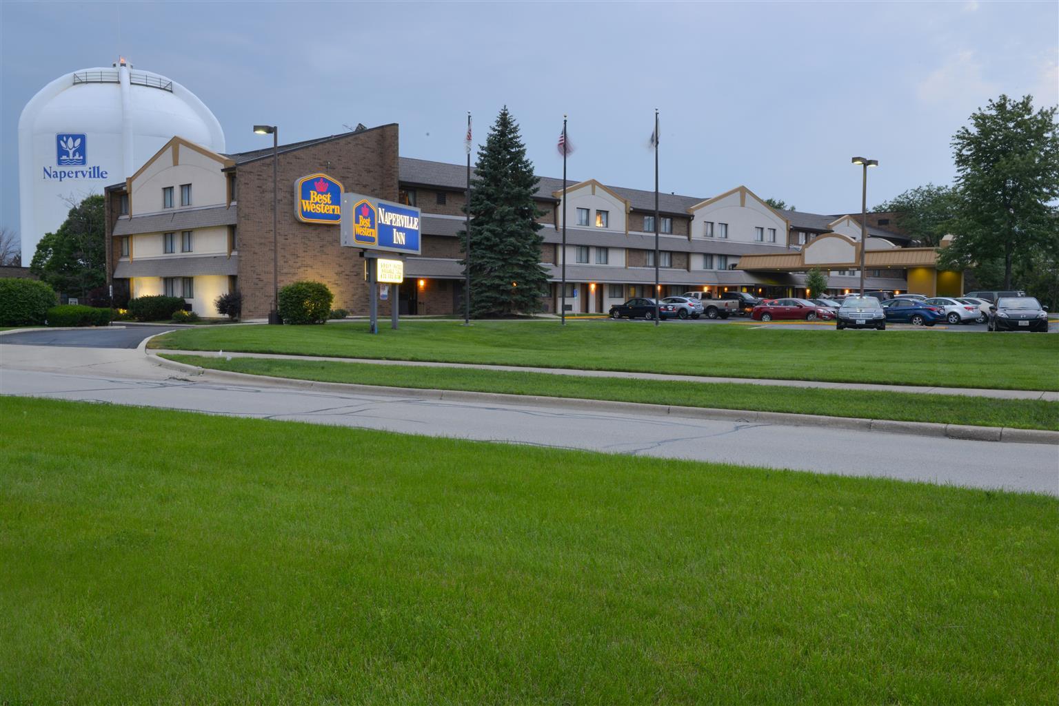 Best Western Naperville Inn Exterior photo